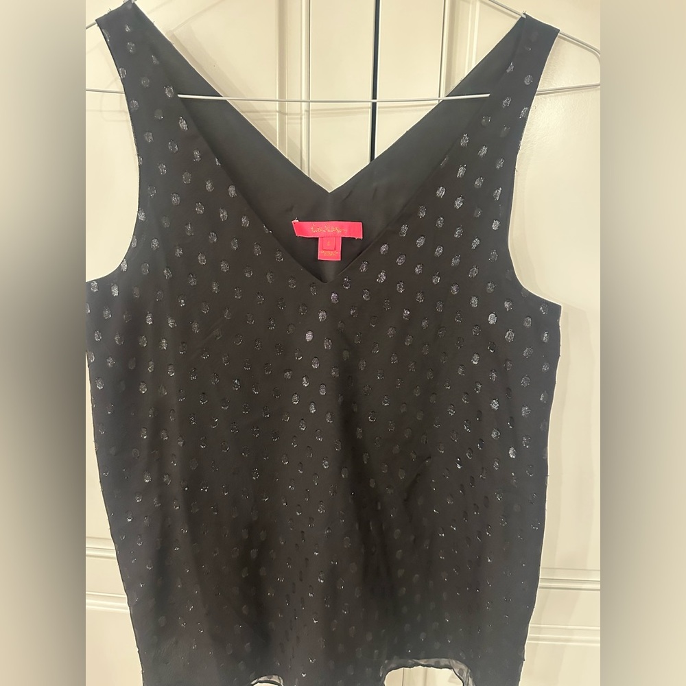 Lilly Pulitzer. Black Sleeveless S Vneck top with shimmery metallic Polka Dots.